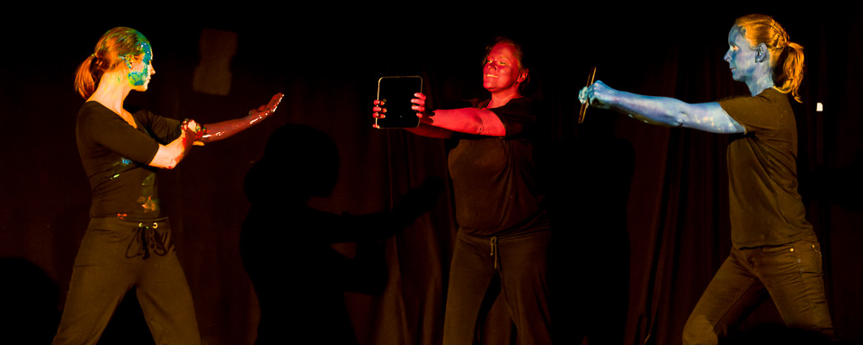 Bertha-Tanztheater Duisburg - Borderline Bertha-Tanztheater Duisburg - Borderline